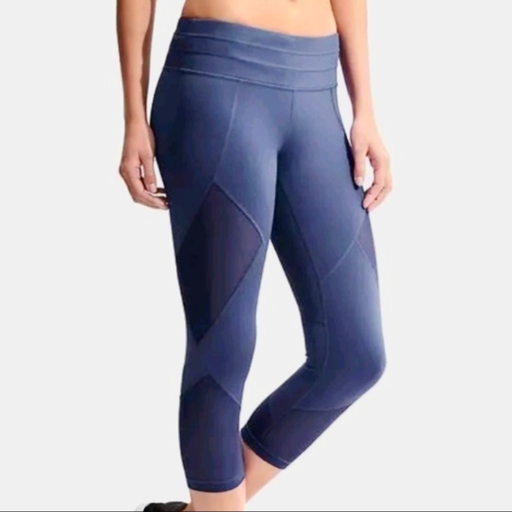 Athleta Laser Mesh Sonar Capri - Size XXS